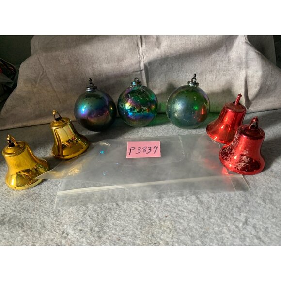 Bradford Vintage Unbreakable Christmas Ornaments Balls and Bells Set - Picture 8 of 10
